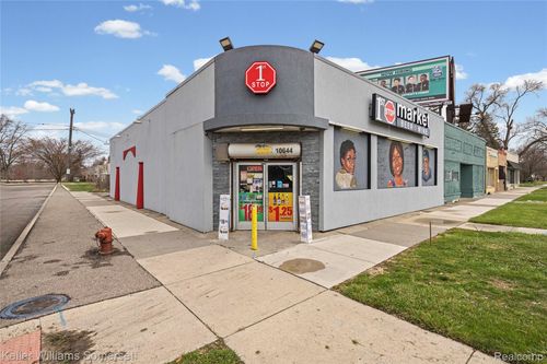 10644 Morang Dr, Detroit, MI, 48224-1841 | Card Image