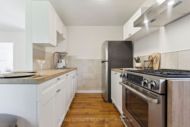 24 Rexway Dr, House other with 4 bedrooms, 2 bathrooms and 3 parking in Georgetown ON | Image 13