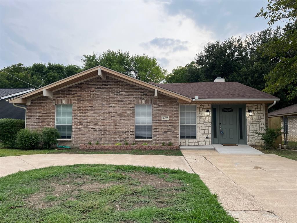 Avenue A , Grand Prairie, TX 75051