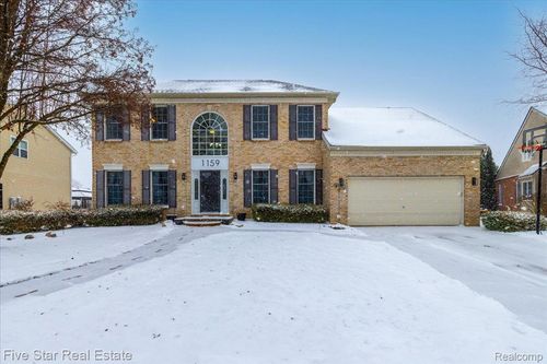 1159 Horseshoe Dr, South Lyon, MI, 48178-5310 | Card Image