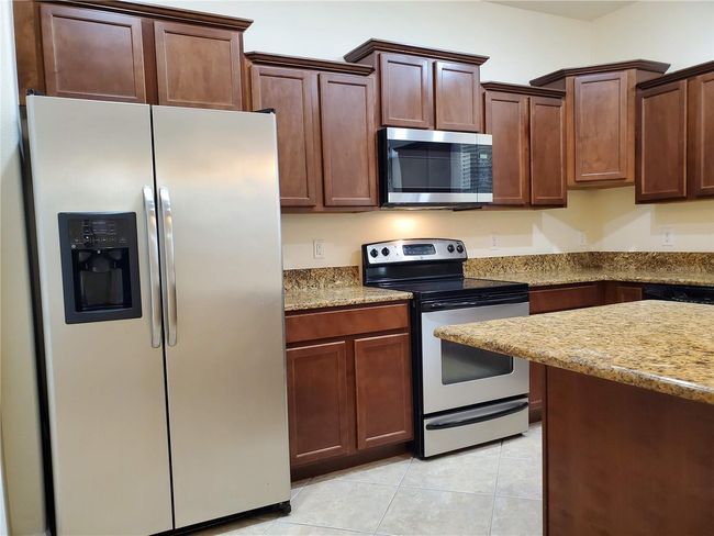 20214 Indian Rosewood Dr, Townhouse with 4 bedrooms, 3 bathrooms and null parking in TAMPA FL | Image 9
