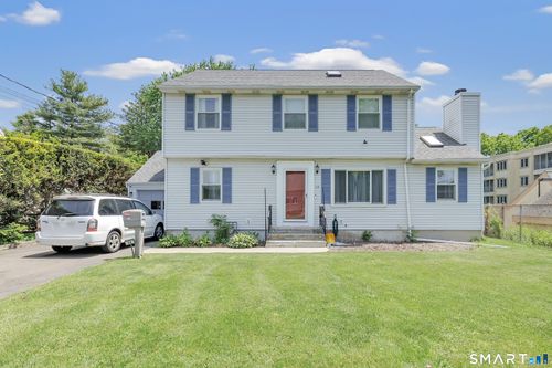 66 Washington Rd, Hamden, CT, 06518-3030 | Card Image