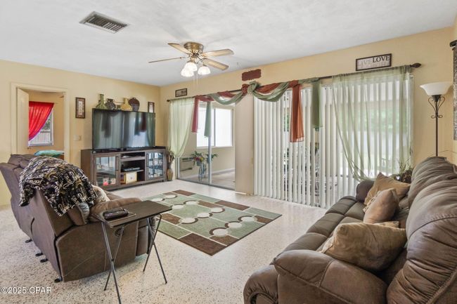 4458 Hancock Ct, House other with 3 bedrooms, 2 bathrooms and null parking in Chipley FL | Image 6