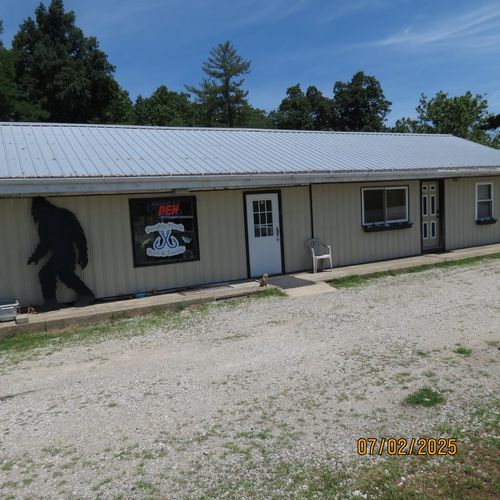 976 W Us Highway 50, Versailles, IN, 47042-7316 | Card Image