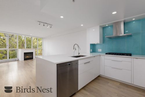 410-1425 W 6th Avenue, Vancouver, BC, V6H4G5 | Card Image