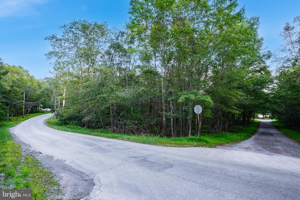 Land in POCONO LAKE 4