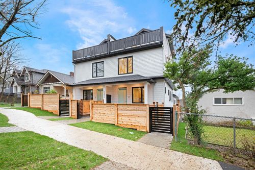 2-5554 Culloden St, Vancouver, BC, V5W3R8 | Card Image