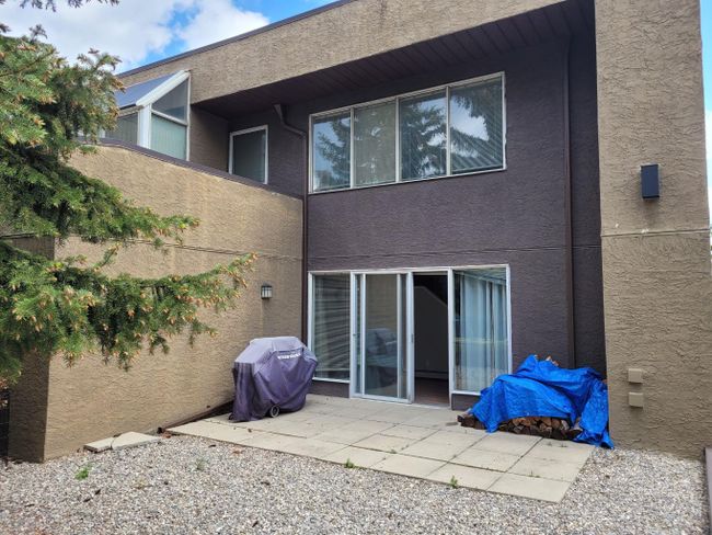 7 - 118 Village Heights Sw, Home with 2 bedrooms, 1 bathrooms and 2 parking in Calgary AB | Image 42
