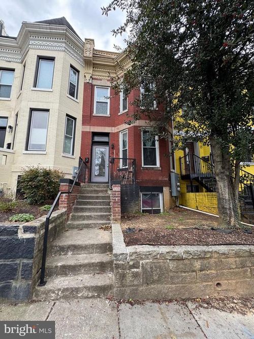 17 Rhode Island Ave Ne, WASHINGTON, DC, 20002-1307 | Card Image