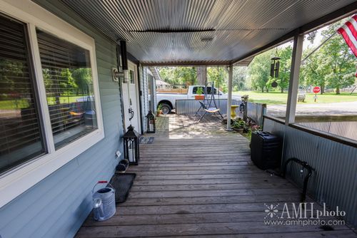 2 Elmwood Ave, Momence, IL, 60954-3871 | Card Image