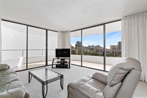 apt-19d-1910 Ala Moana Blvd, Honolulu, HI, 96815-1816 | Card Image