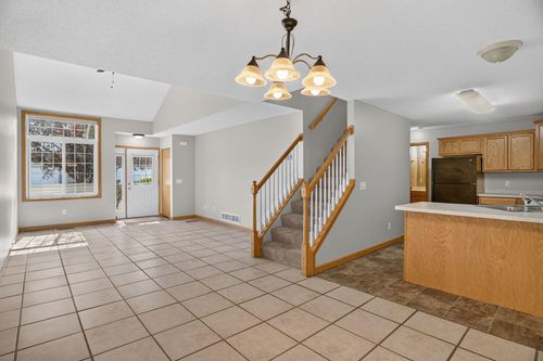 3536 Genevieve Ave N, Oakdale, MN, 55128-3068 | Card Image