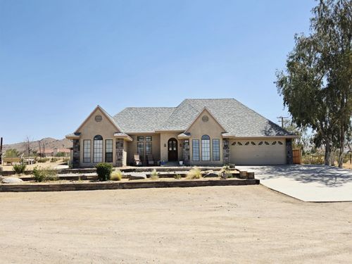 309 E Diamond Peak Ave, Ridgecrest, CA, 93555 | Card Image