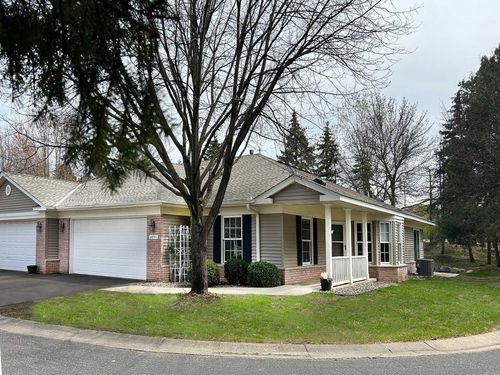 5297 Saint Albans Bay Cir, Shorewood, MN, 55331-7219 | Card Image