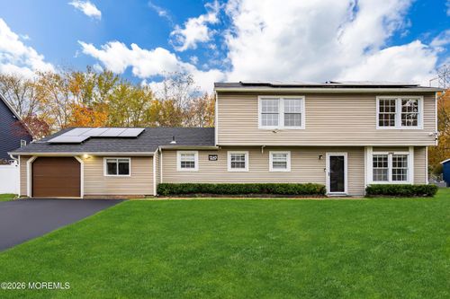 1243 Del Mar Road, Lakewood, NJ, 08701 | Card Image