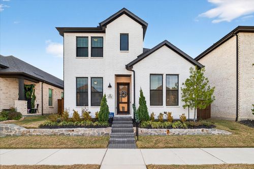 15562 Fringe Tree Rd, Frisco, TX, 75035-4016 | Card Image