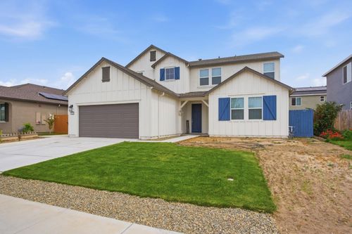 5520 Cora Way, Keyes, CA, 95328-8006 | Card Image