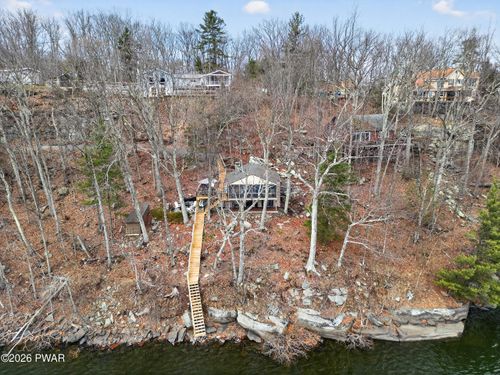 62 E Lakeside Dr, Lakeville, PA, 18438-3011 | Card Image
