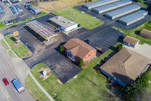 c-1430 Dekalb Ave, SYCAMORE, IL, 60178-3308 | Card Image