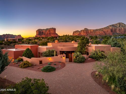 25 Estates Cir, Sedona, AZ, 86351-6931 | Card Image