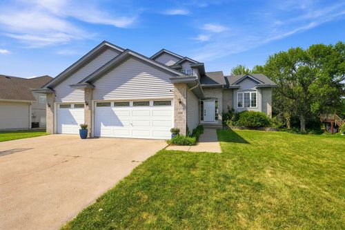 10396 Karston Ave Ne, Albertville, MN, 55301-8704 | Card Image