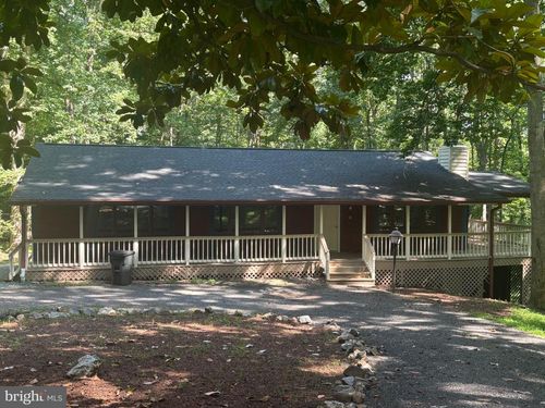 7 Ridgeview Cir, FREDERICKSBURG, VA, 22406-5321 | Card Image