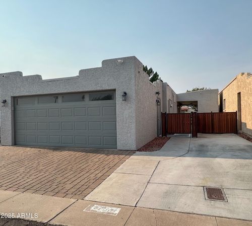 2125 N Recker Rd, Mesa, AZ, 85215-2748 | Card Image