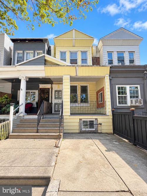 4685 N 16th St, PHILADELPHIA, PA, 19140-1112 | Card Image