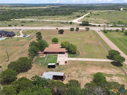 532 Whispering Oaks Dr, Copperas Cove, TX, 76522-7645 | Card Image