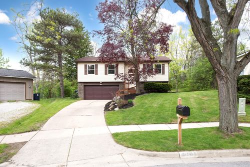 2105 Foss St, Ann Arbor, MI, 48103-2401 | Card Image