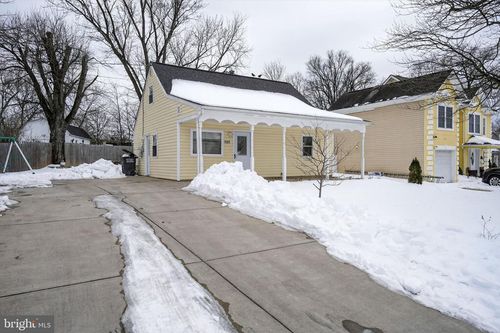 105 Crozet St, MANASSAS PARK, VA, 20111-2354 | Card Image