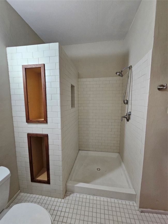 APT-205 - 2450 Wickersham Ln, Condo with 1 bedrooms, 1 bathrooms and null parking in Austin TX | Image 28