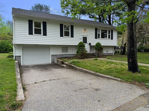 134 Broad St, Pascoag, RI, 02859-2612 | Card Image