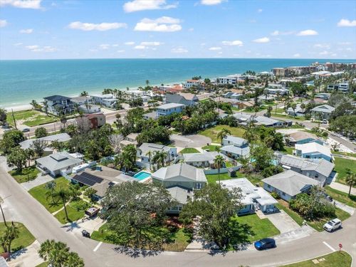30 160th Ave, REDINGTON BEACH, FL, 33708-1642 | Card Image