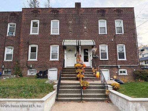 84 Prospect Ave, Staten Island, NY, 10301-1336 | Card Image