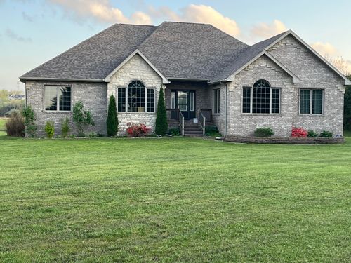 8105 N Farm Road 207, Strafford, MO, 65757-8883 | Card Image