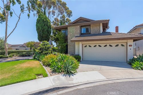 110 Firwood, Irvine, CA, 92604-4655 | Card Image
