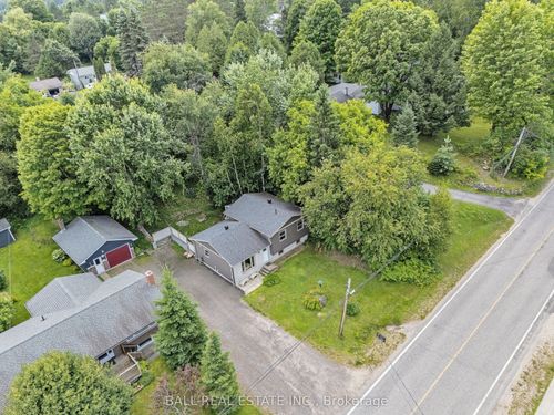 230 Yonge St, Burk's Falls, ON, P0A1C0 | Card Image