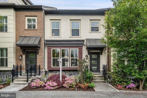 13074 Wallich Way, GERMANTOWN, MD, 20874-1887 | Card Image