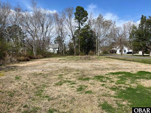 300 Spencers Ave, South Mills, NC, 27976-9781 | Card Image