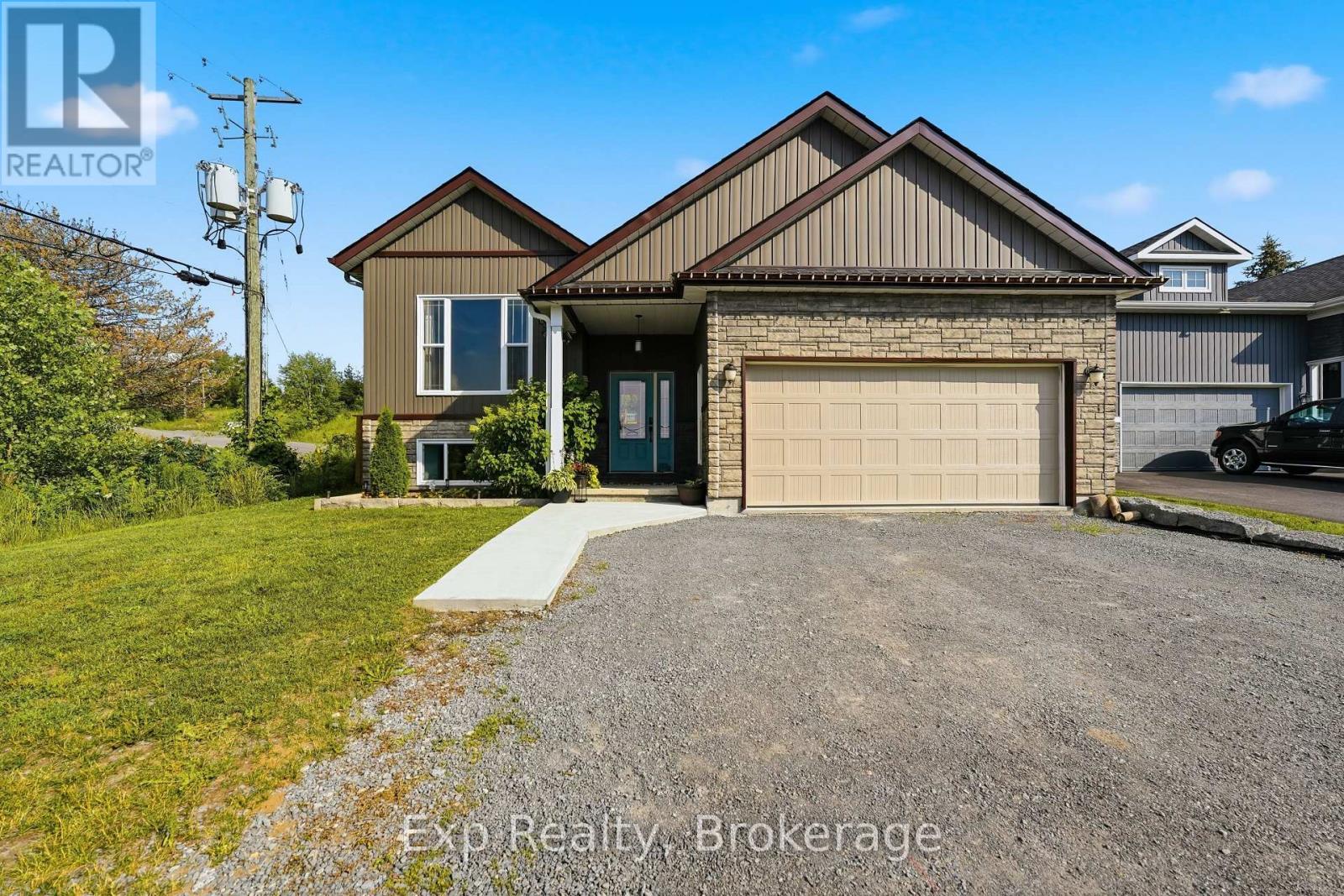 Residential in Greater Napanee (Greater Napanee)