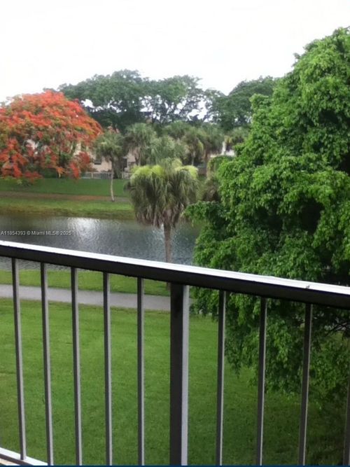 apt-1024-15295 Sw 107th Ln, Miami, FL, 33196-4559 | Card Image