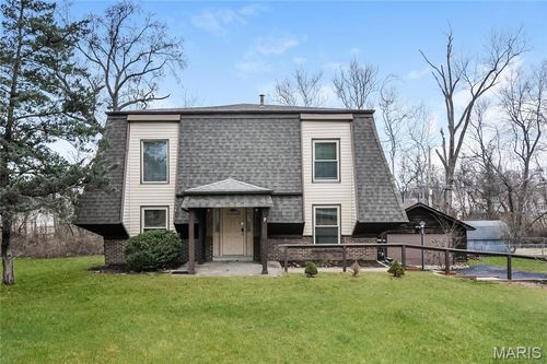 7 Big Oak Dr, Saint Peters, MO, 63376-3410 | Card Image