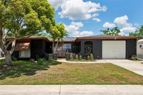 10120 Glen Moor Ln, PORT RICHEY, FL, 34668-3765 | Card Image