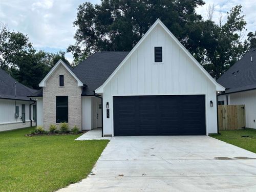 2407 Ave G, Nederland, TX, 77627 | Card Image