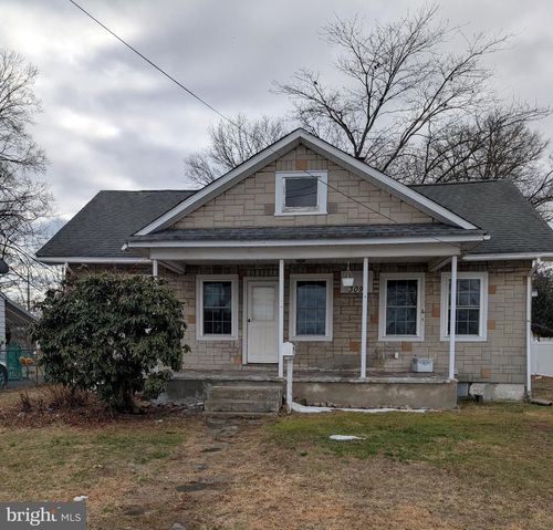 309 Park Ave, BRISTOL, PA, 19007-3019 | Card Image