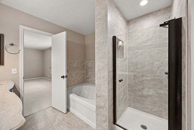 1322 Dove Haven Loop, House other with 4 bedrooms, 3 bathrooms and 4 parking in Cedar Park TX | Image 18