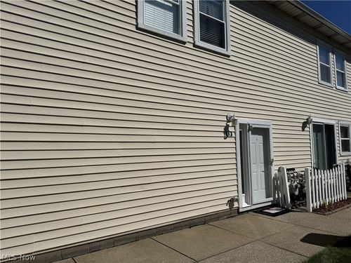 2544 Royal County Down, Green, OH, 44685-8792 | Card Image