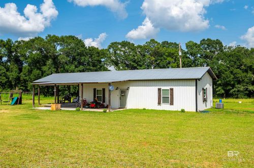 560 Whispering Pines Road, Brewton, AL, 36426 | Card Image