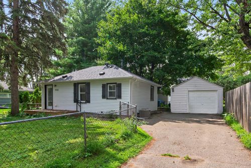 7232 2nd Ave S, Richfield, MN, 55423-3156 | Card Image